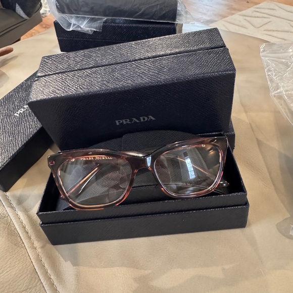 Prada eyeglasses - Picture 3 of 5